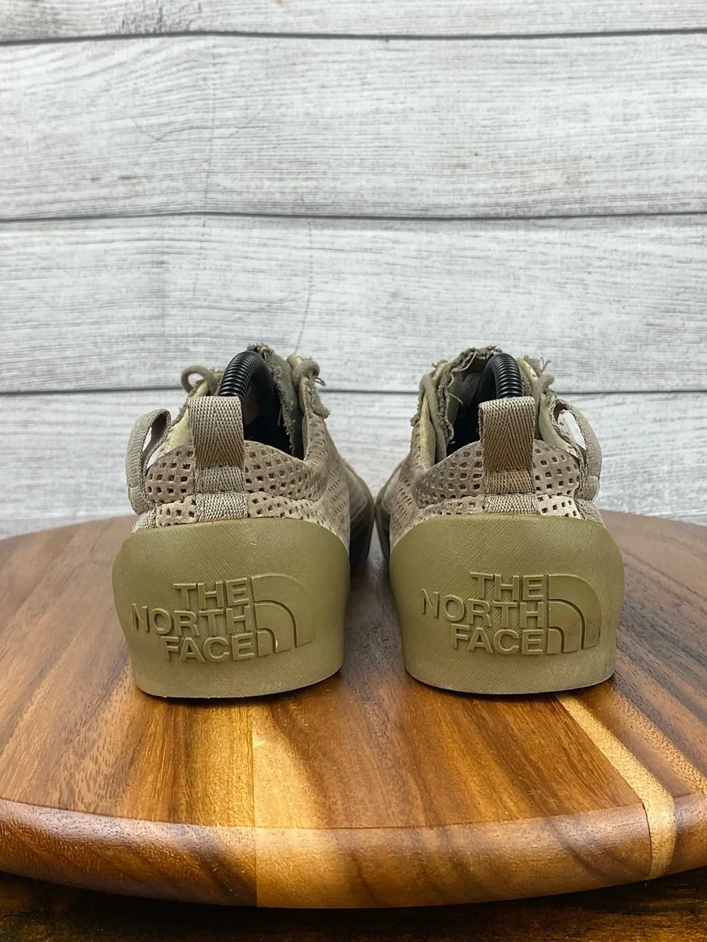 The North Face Clyffe Trainers Olive Green Khaki Mesh Shoe Mens Sneaker Size 8.5